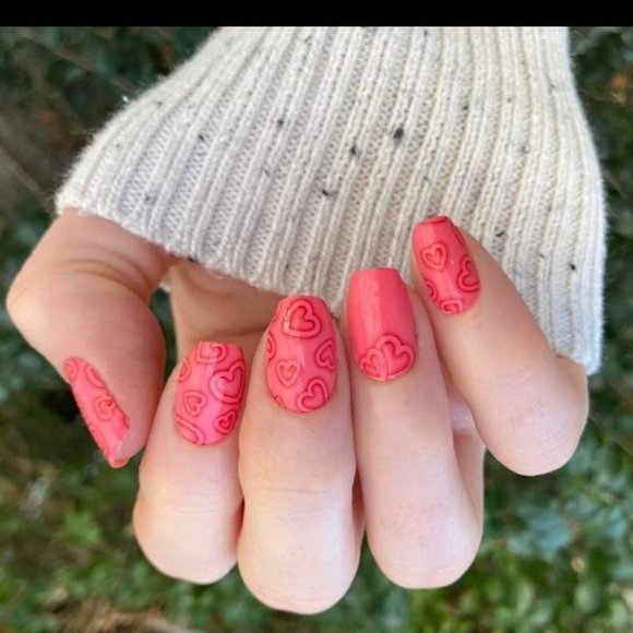 Color Street 100% Nail Polish Strips Heart Throb - Picture 1 of 4
